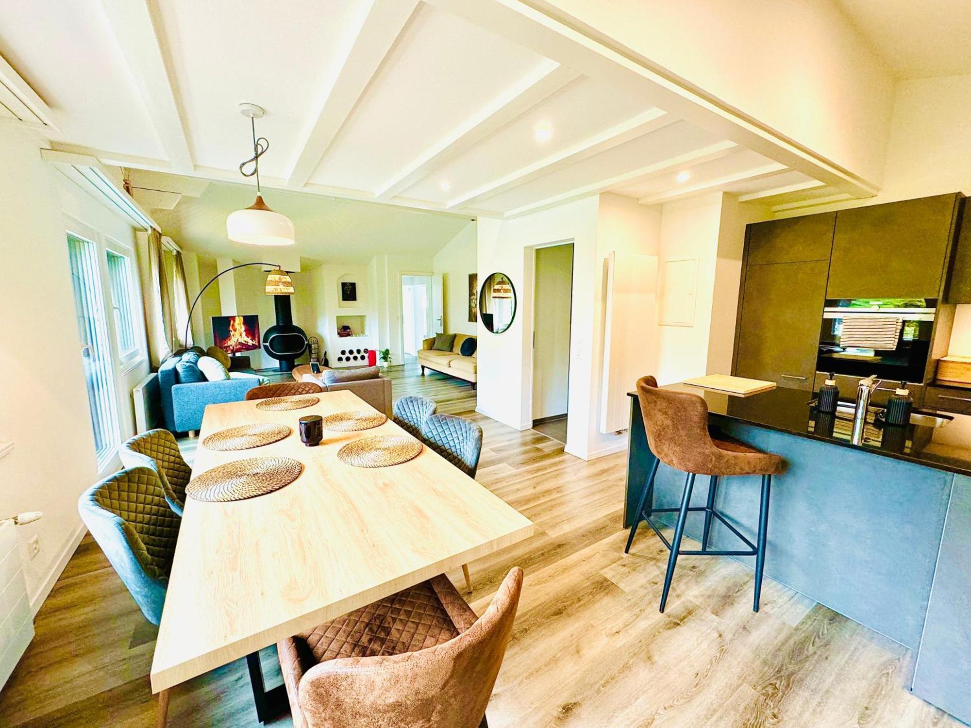 קנדרסטג Unique Penthouse With Gallery And Mountain View מראה חיצוני תמונה