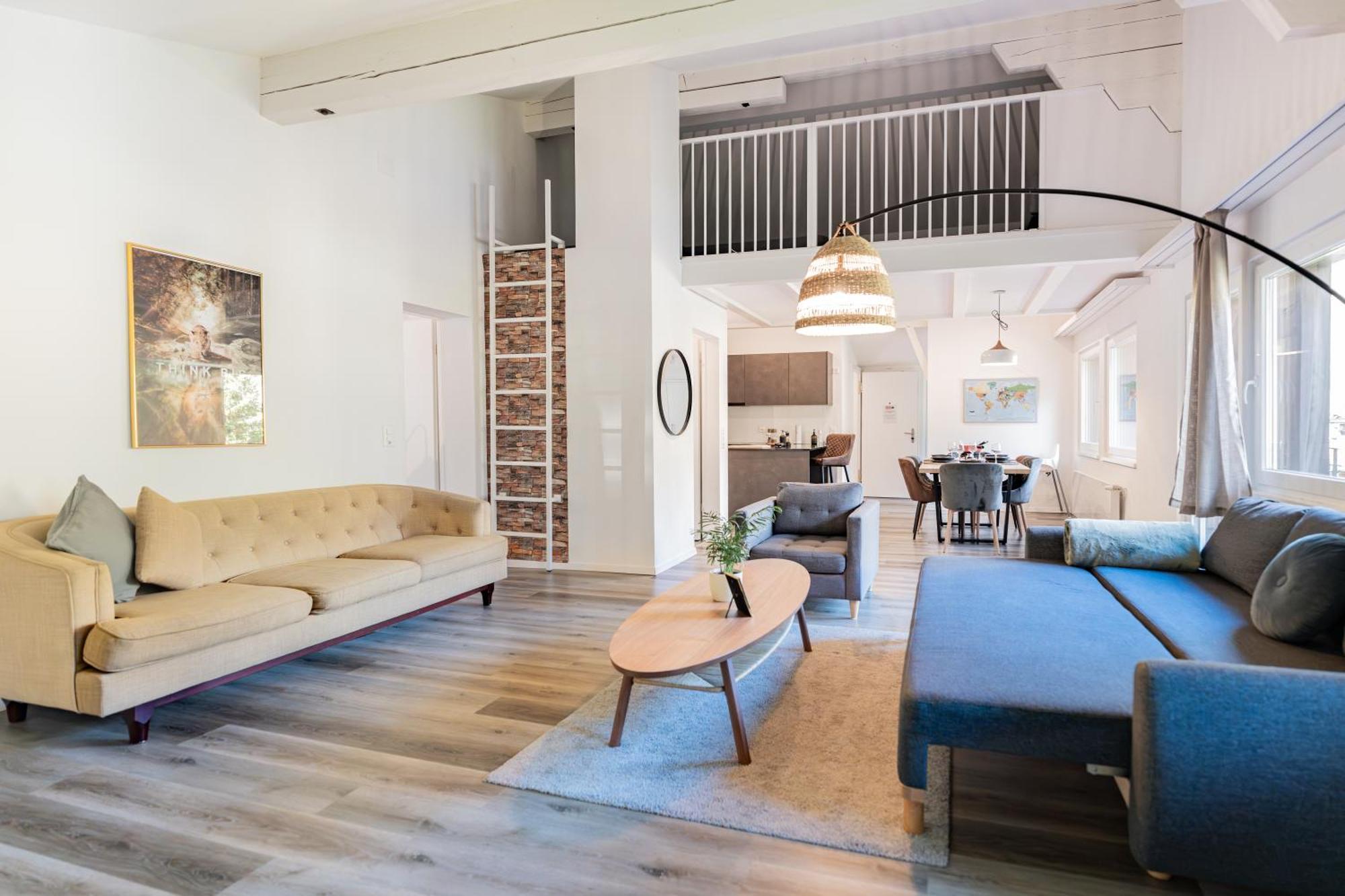 קנדרסטג Unique Penthouse With Gallery And Mountain View מראה חיצוני תמונה